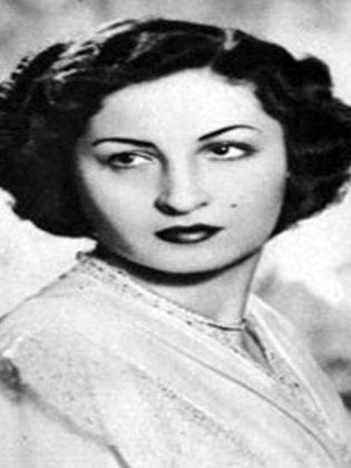 Image result for ‫عفيفة إسكندر‬‎