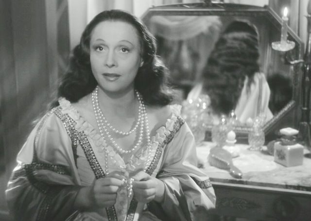 Movie Children Of Paradise 1945 Photo Gallery